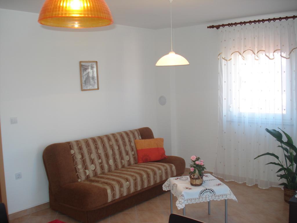 Apartments Buzleta II Fazana Ruang foto