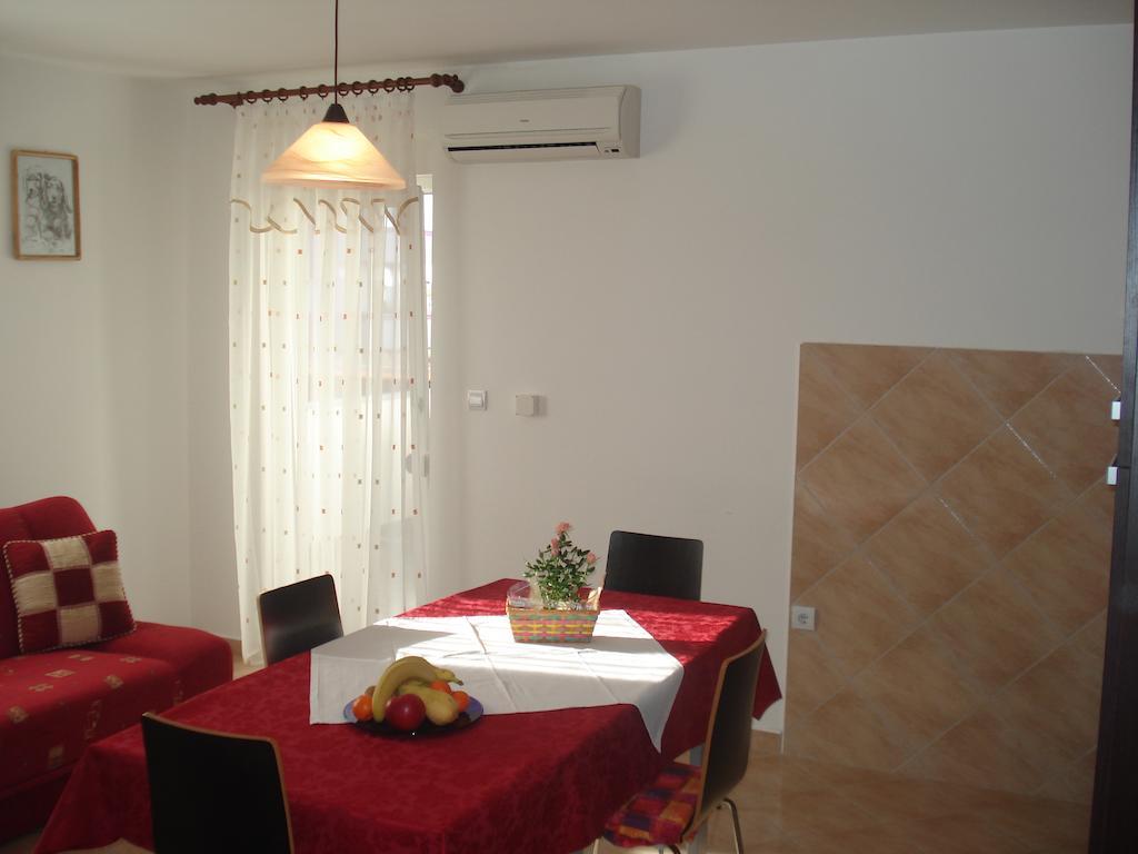 Apartments Buzleta II Fazana Bagian luar foto