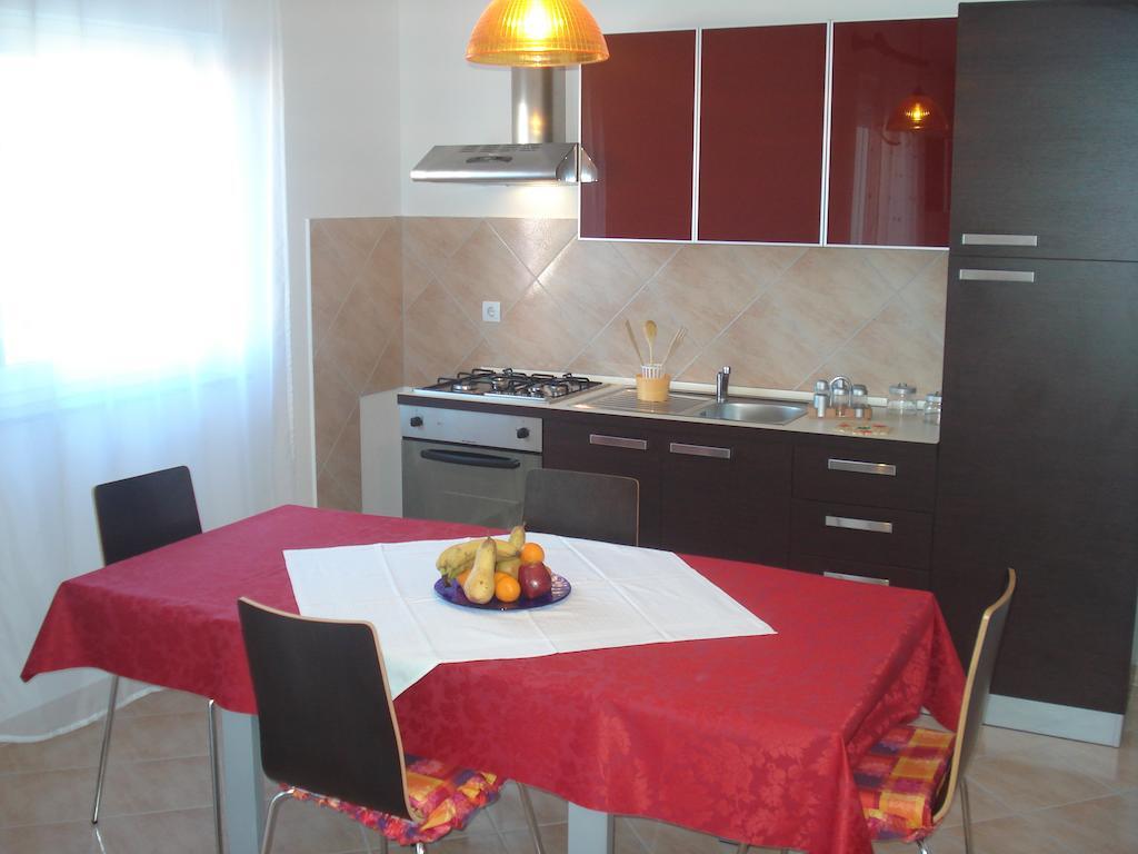 Apartments Buzleta II Fazana Ruang foto