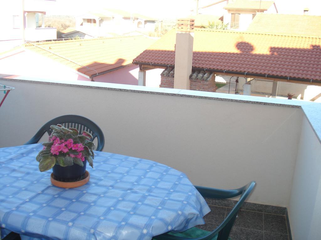Apartments Buzleta II Fazana Ruang foto